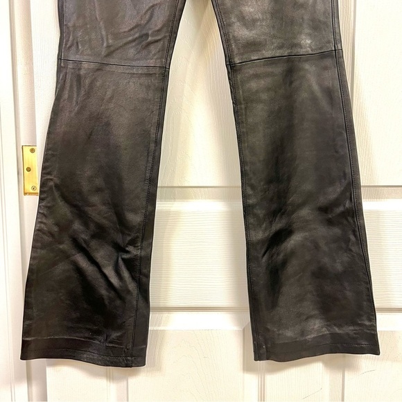 NWT Tommy Hilfiger 100% Leather Mid rise boot cut Black Pants size 5 Y2K - Picture 3 of 10